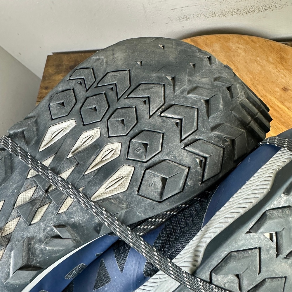 Altra Lone Peak 8 Black Blue Trail Running Shoes Mens Size 11.5 ALOA85NC401 - Picture 10 of 10